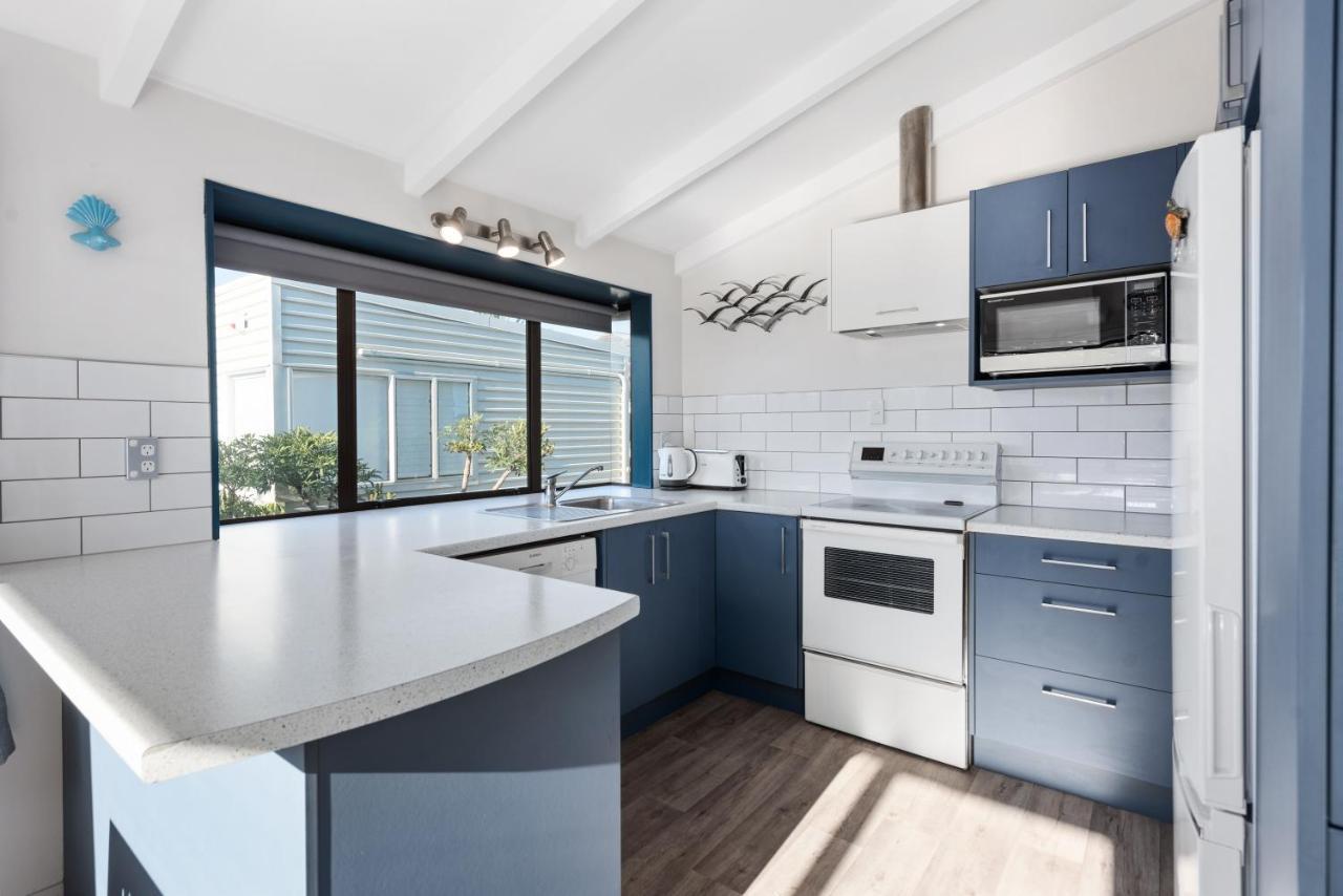 The Blue Beach House Mount Maunganui Esterno foto
