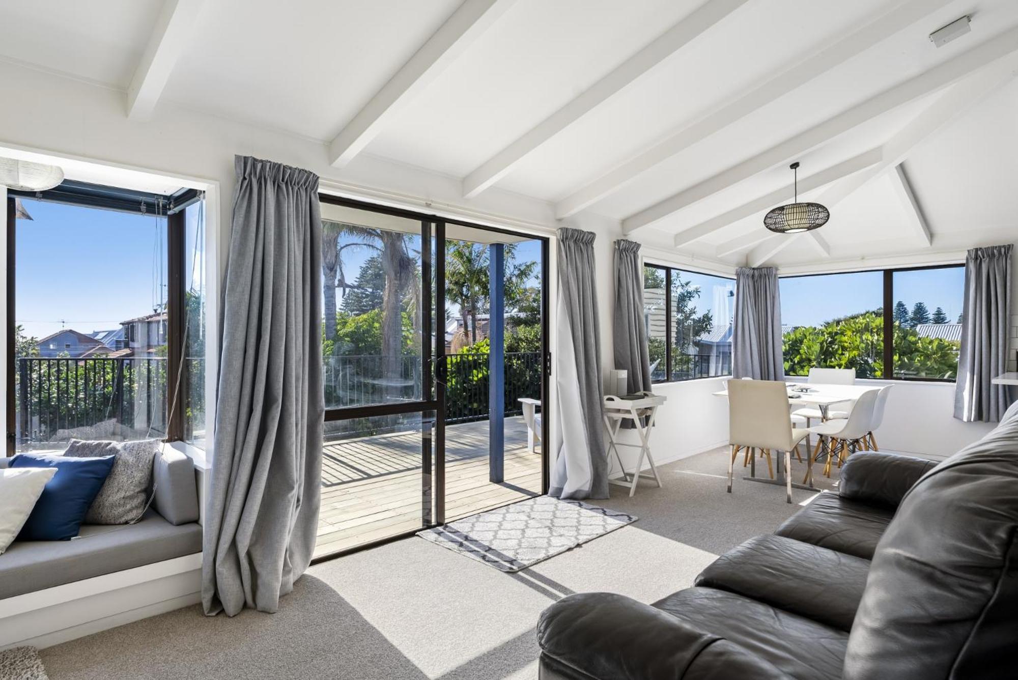 The Blue Beach House Mount Maunganui Esterno foto